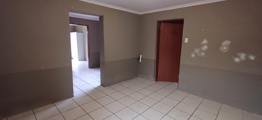 To Let 1 Bedroom Property for Rent in Bohlokong Free State
